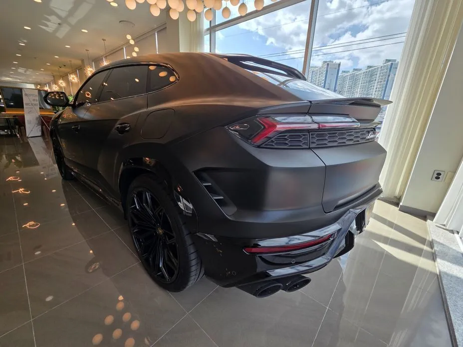 Lamborghini Urus — фото 2