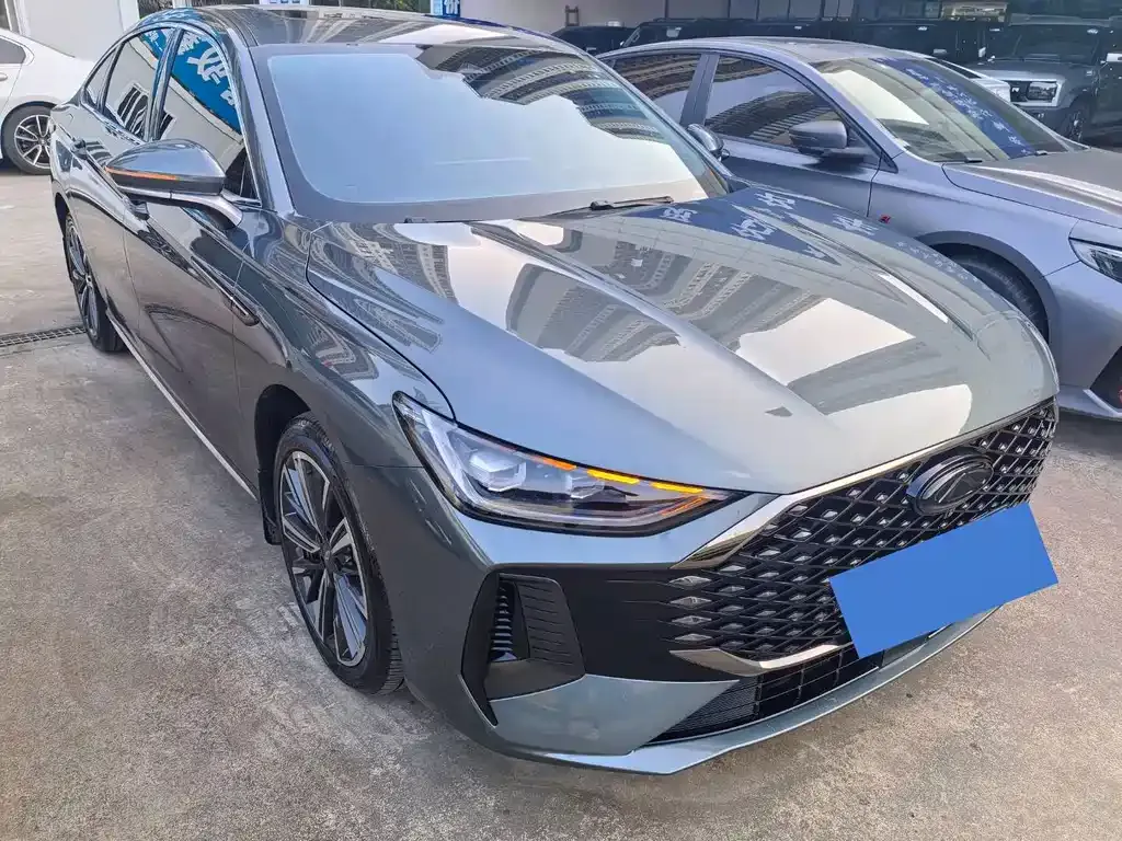 Chery Arrizo 8 PRO — фото 3