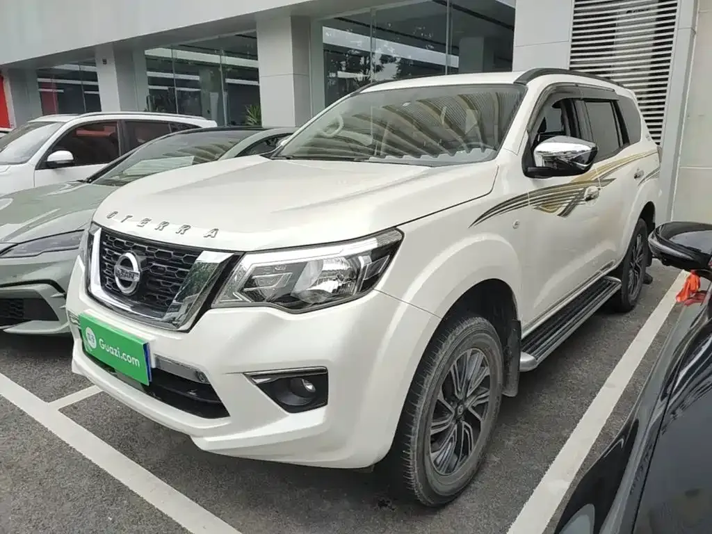 Nissan Terra — фото 1