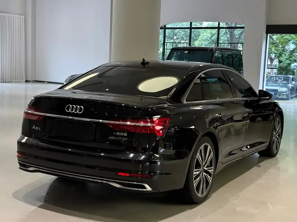 Audi A6L — фото 3