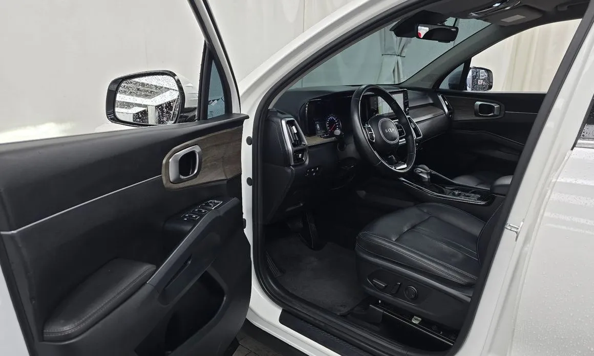 Kia Sorento — фото 5