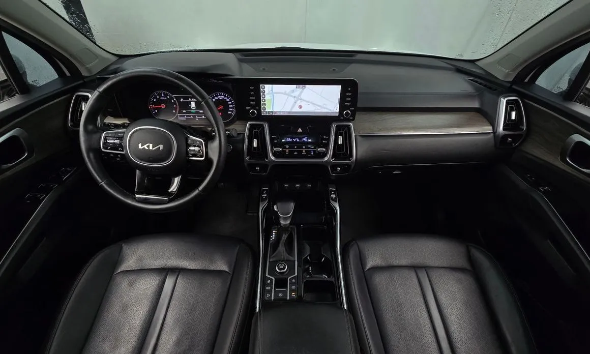 Kia Sorento — фото 7