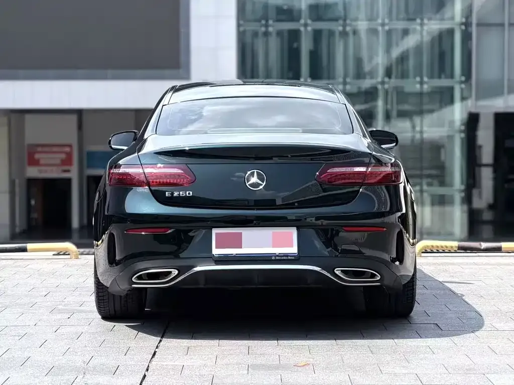 Mercedes-Benz E-Class (Import) — фото 3