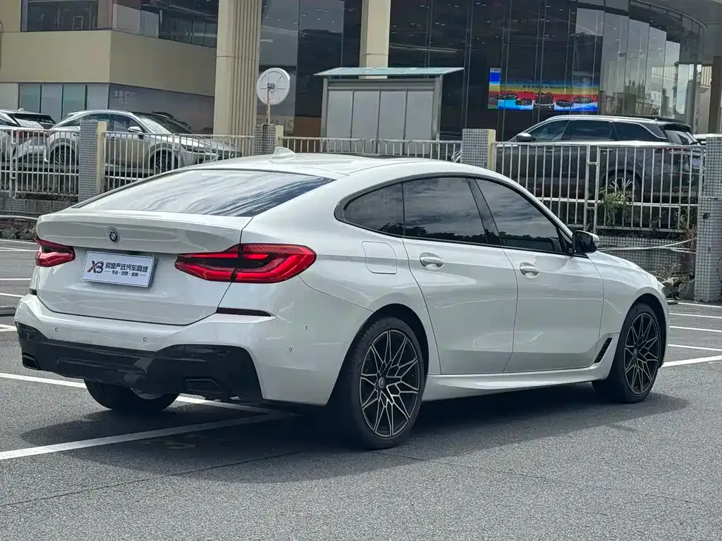 BMW 6 Series GT — фото 2