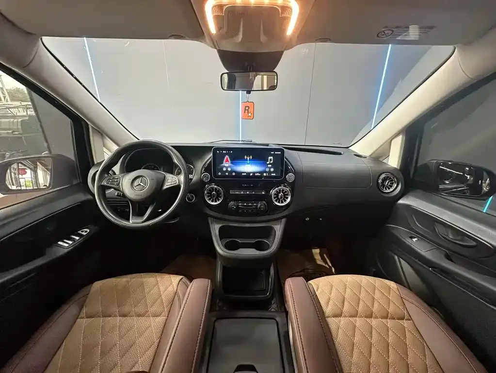 Mercedes-Benz Vito — фото 9