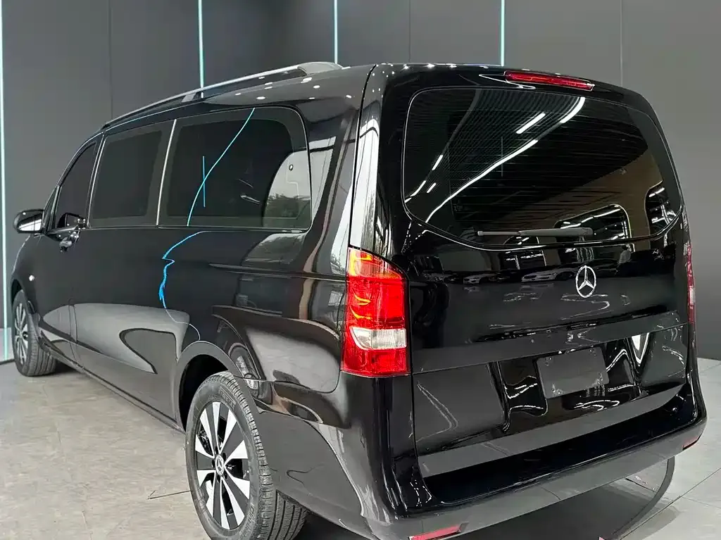 Mercedes-Benz Vito — фото 10
