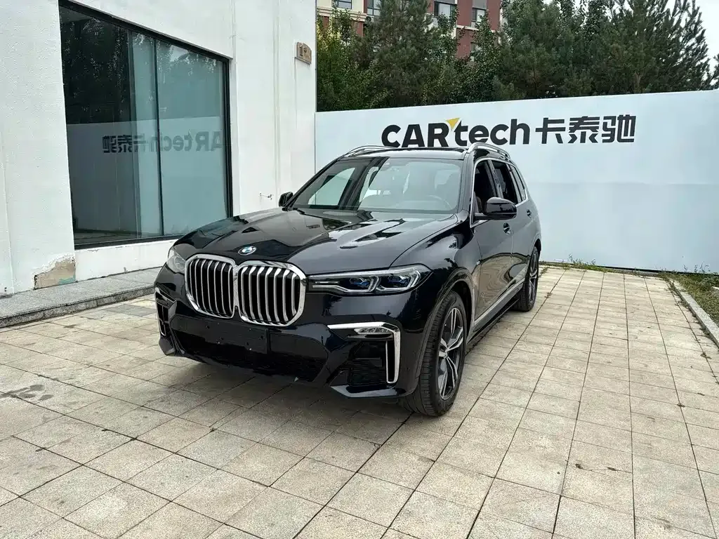 BMW X7 xDrive40i Premium M Sport 1