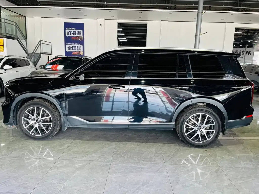GAC Motor Trumpchi GS8 — фото 3
