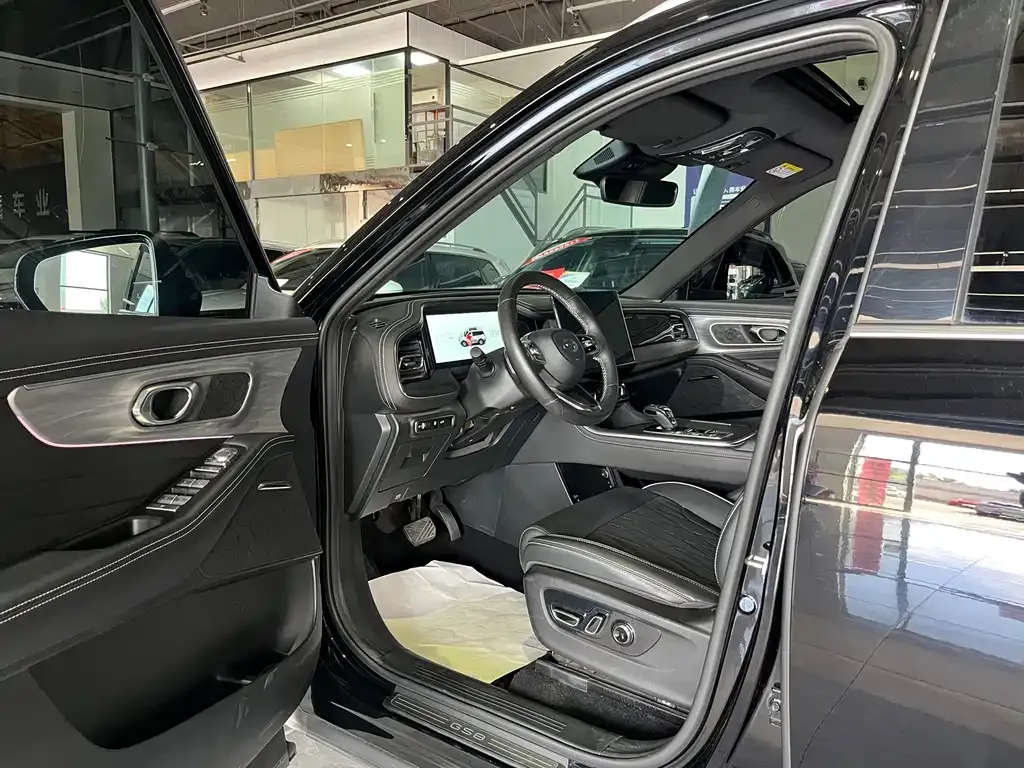 GAC Motor Trumpchi GS8 — фото 4