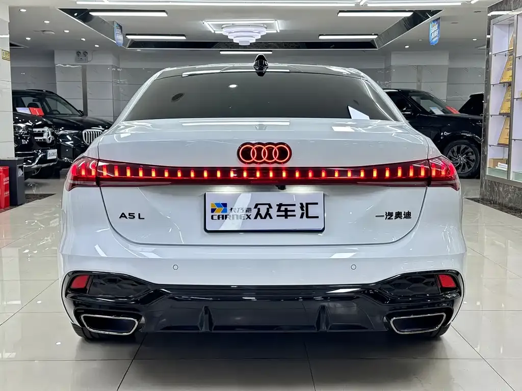 Audi A5L — фото 6
