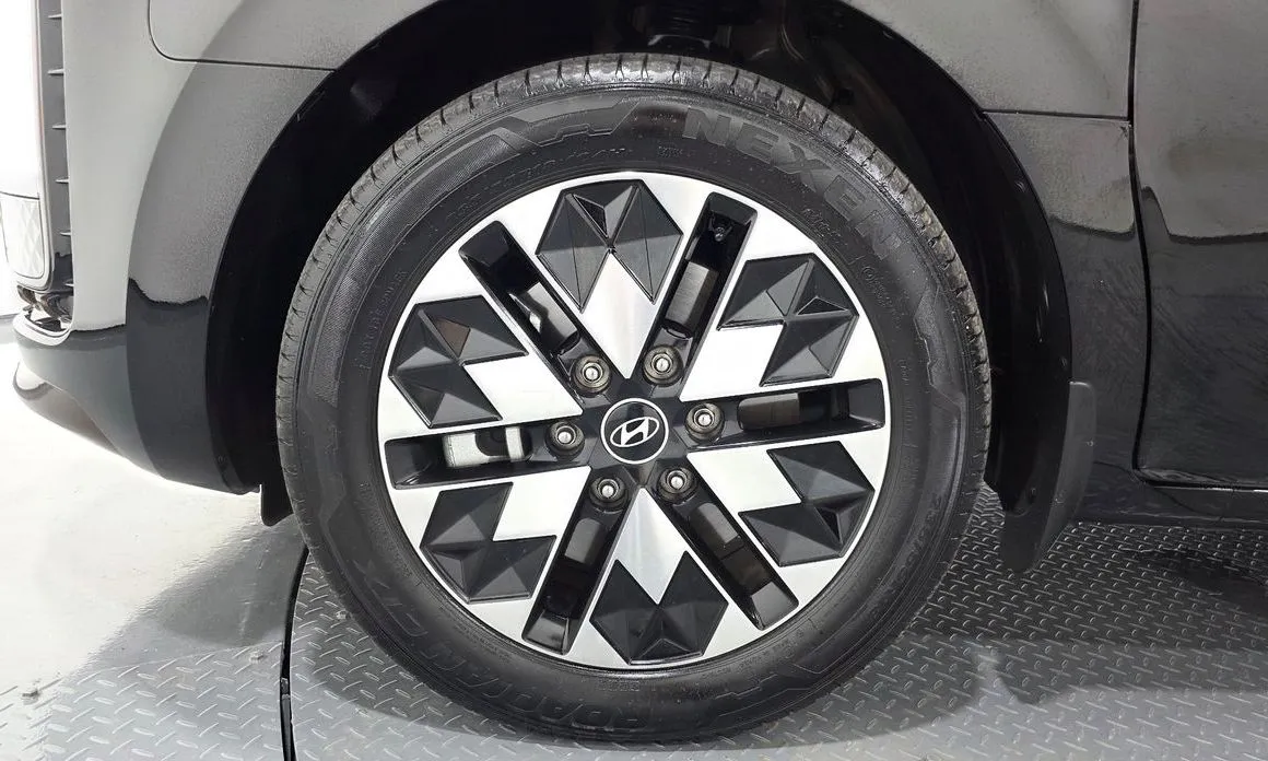 Hyundai Staria — фото 9