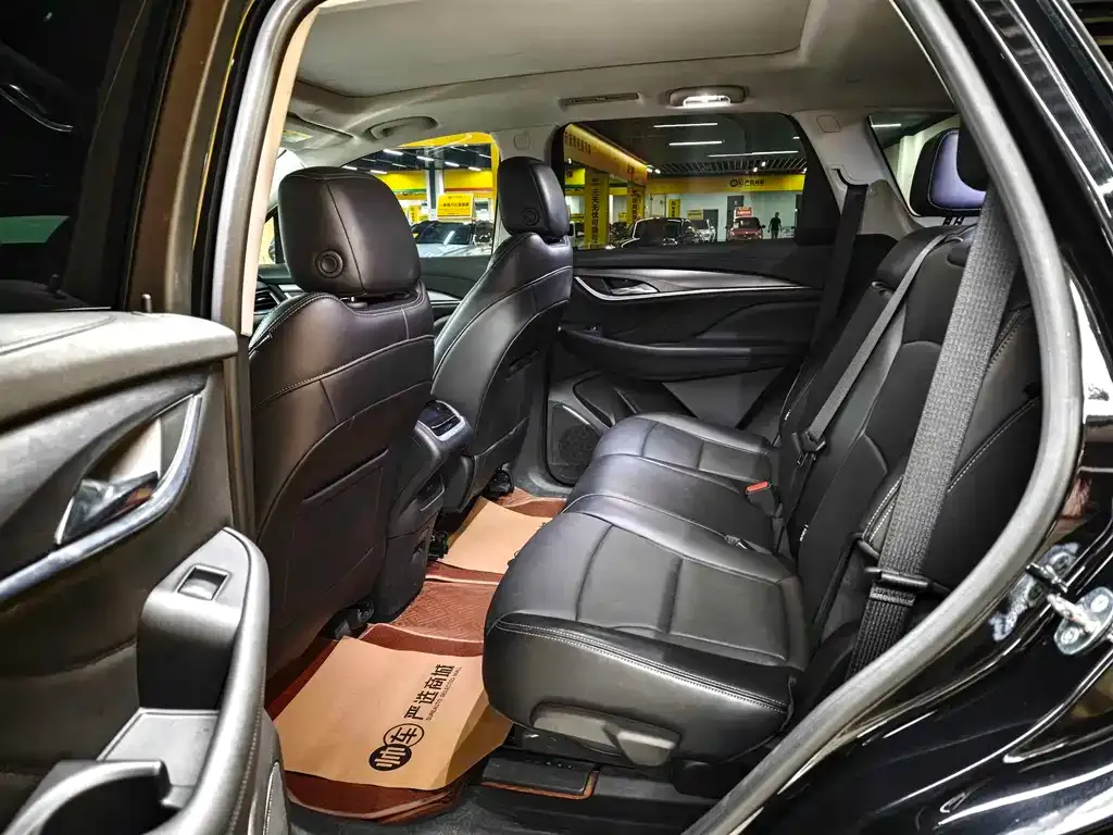 Buick Enclave — фото 2