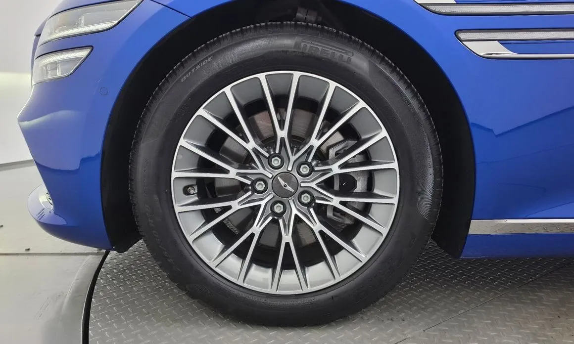 Genesis G80 — фото 10