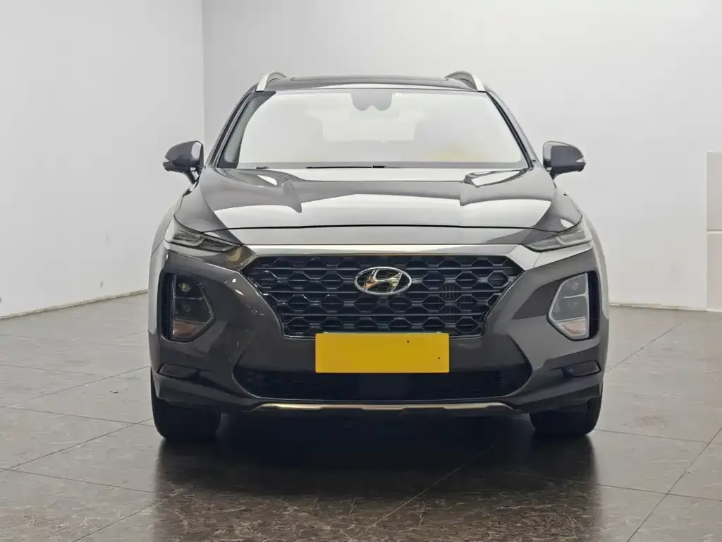 Hyundai Santa Fe — фото 9
