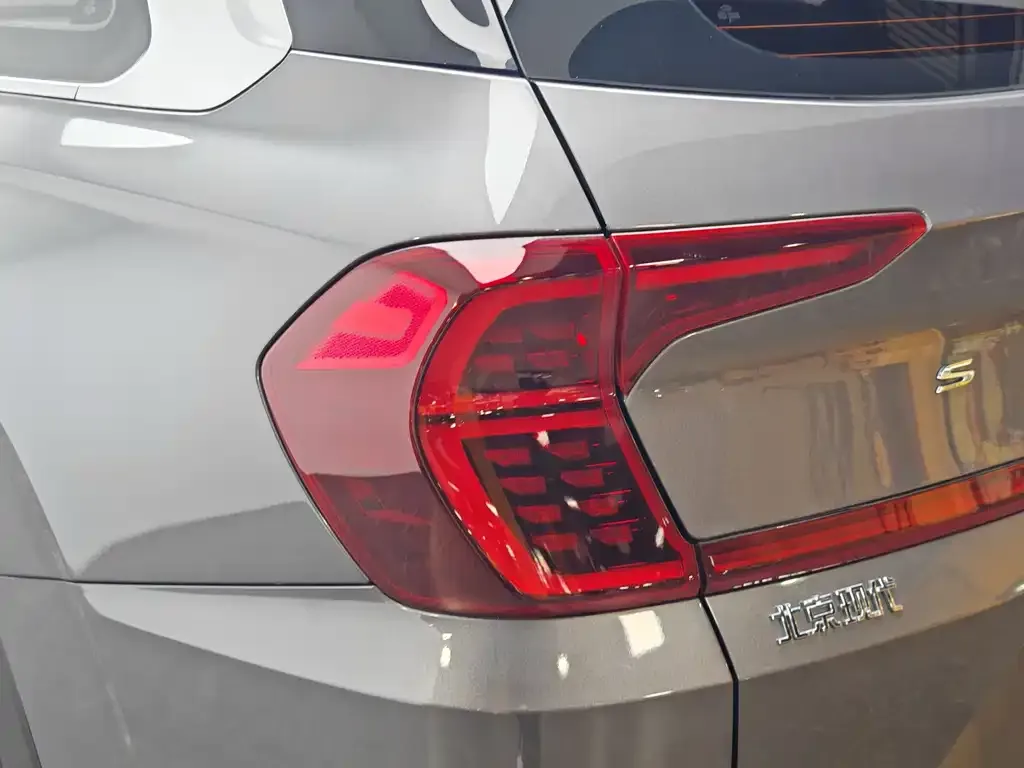 Hyundai Santa Fe — фото 7