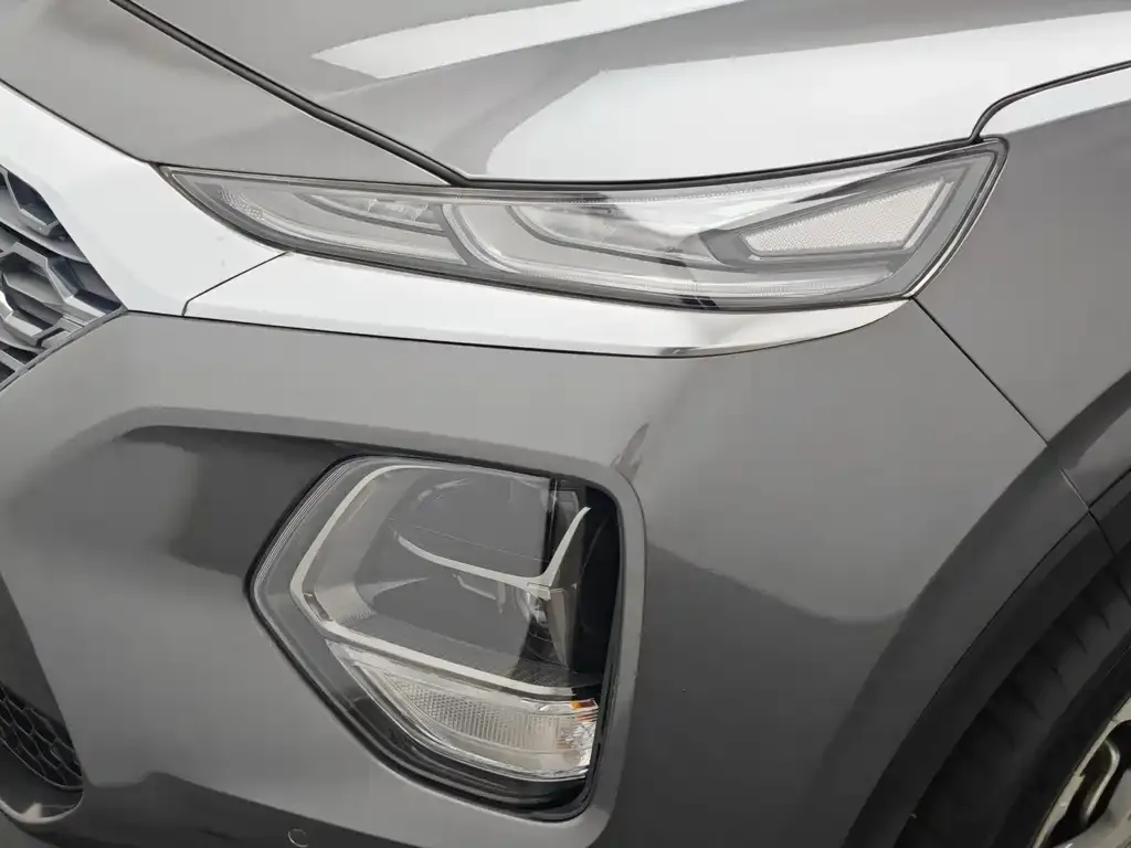 Hyundai Santa Fe — фото 3