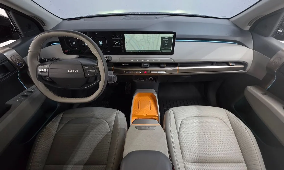Kia EV3 — фото 8