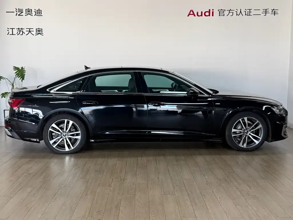 Audi A6L — фото 5