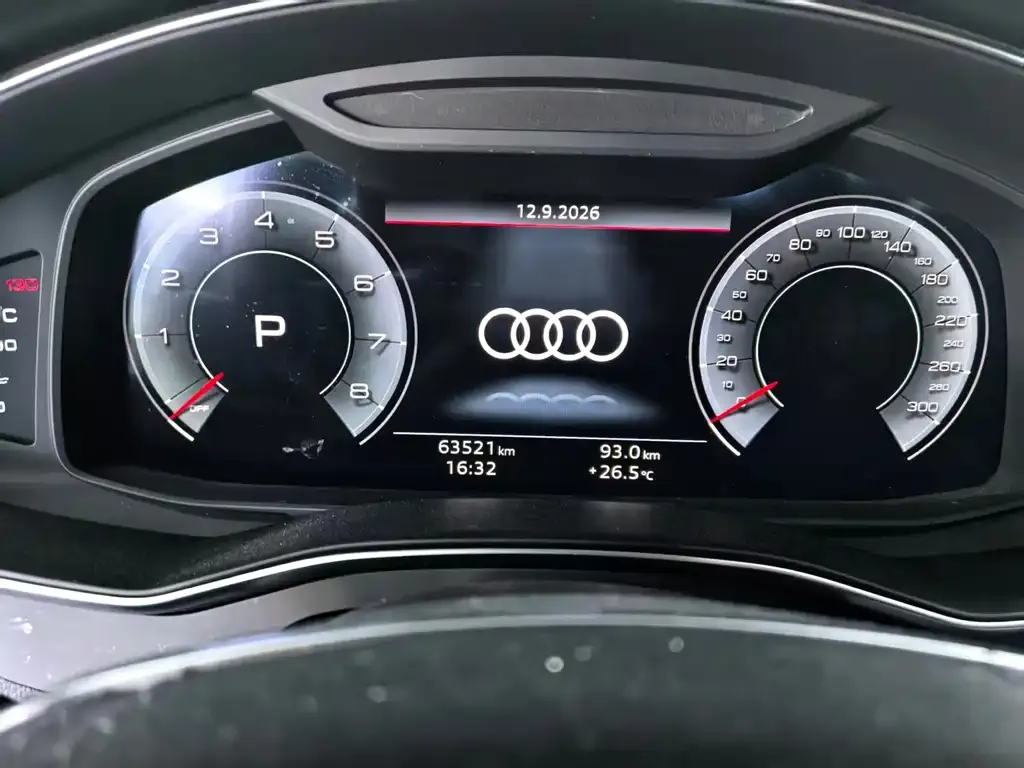 Audi A6L — фото 9