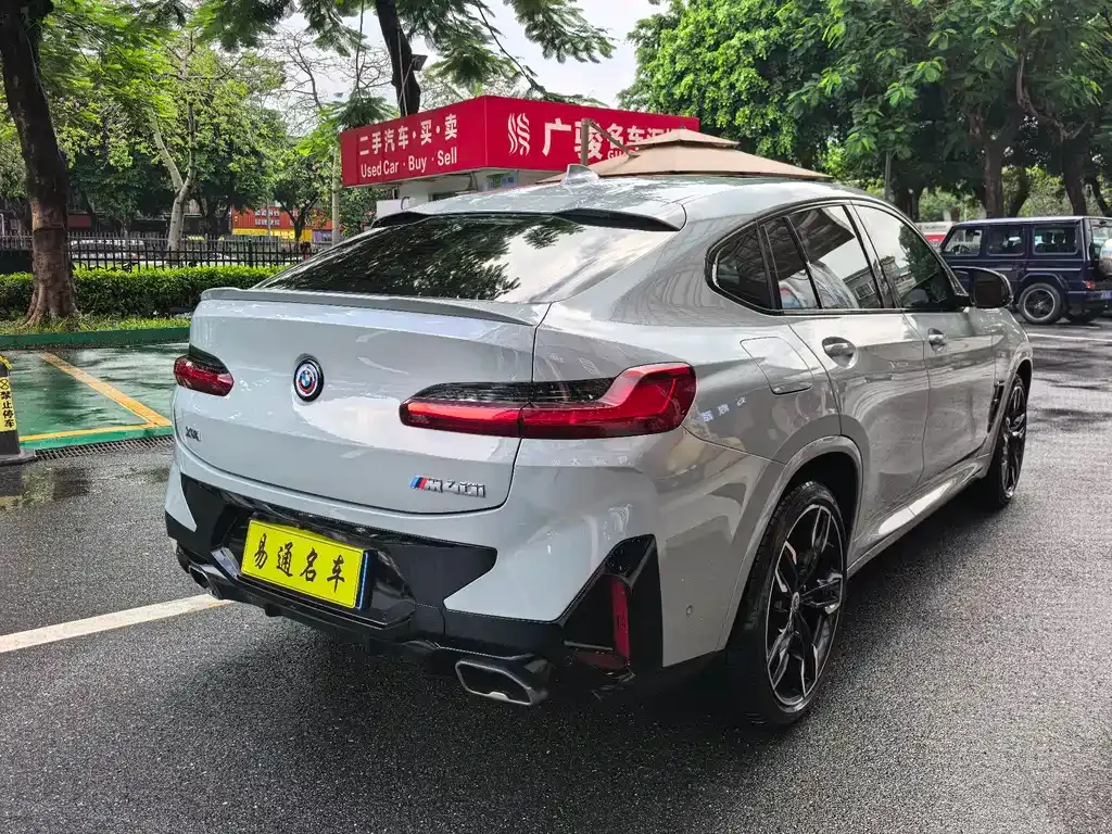 BMW X4 M40i — фото 10