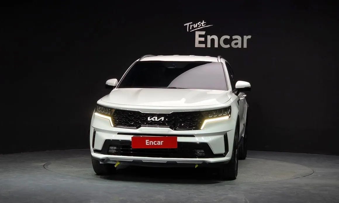 Kia Sorento — фото 6