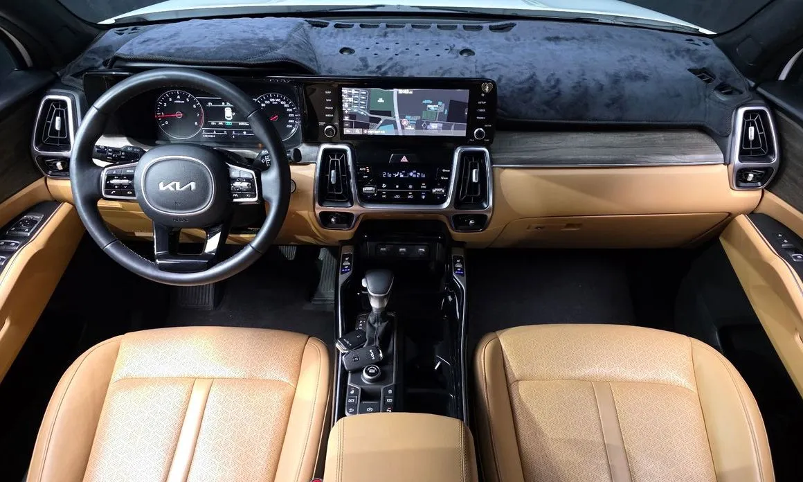 Kia Sorento — фото 9
