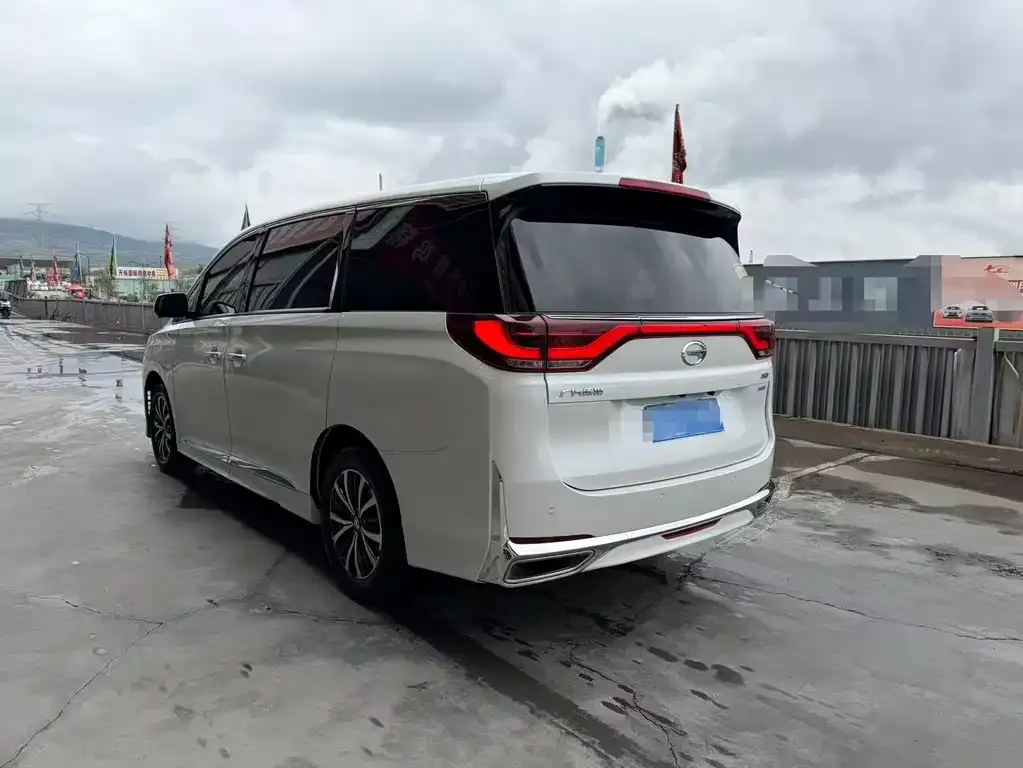 GAC Motor Trumpchi M8 — фото 8