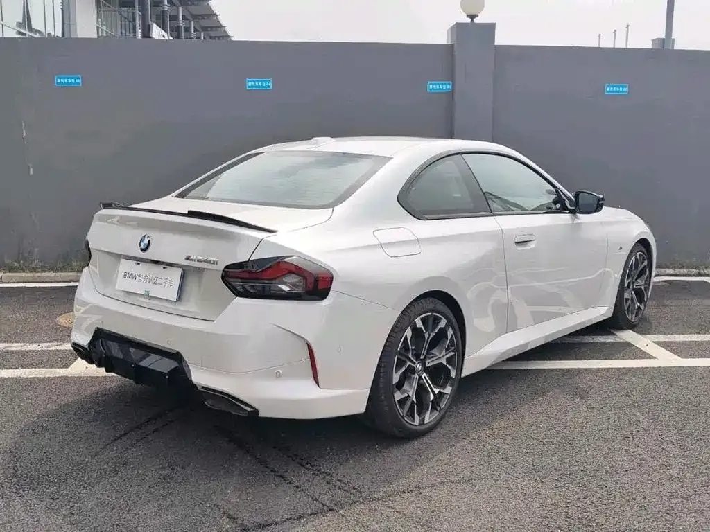 BMW M240i — фото 2