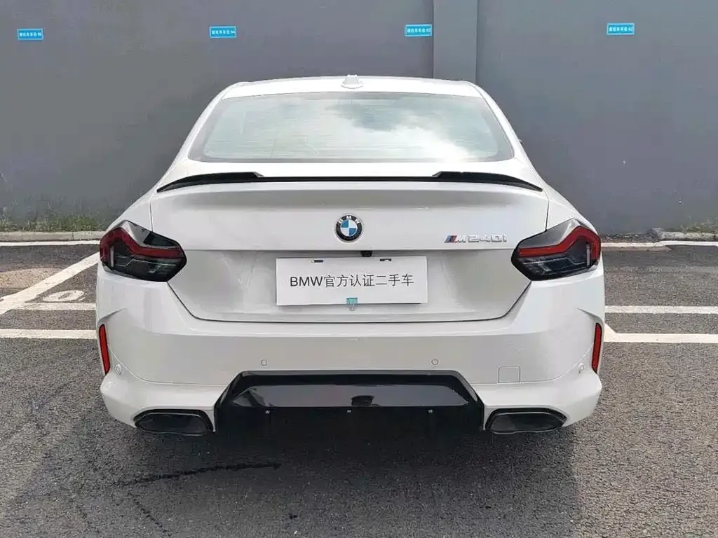 BMW M240i — фото 3