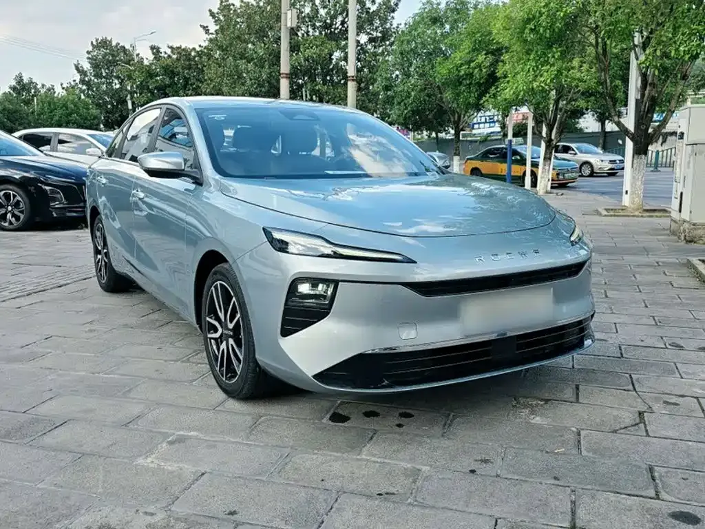 Roewe D6 — фото 4