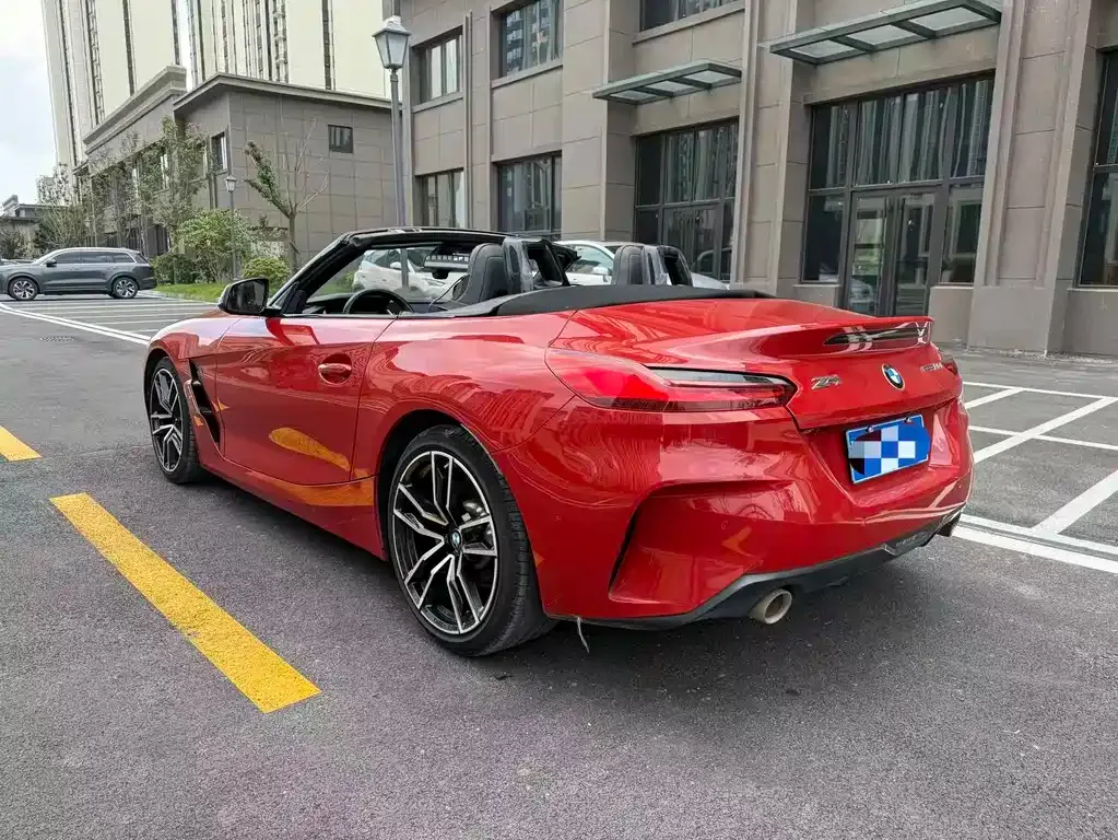 BMW Z4 — фото 9