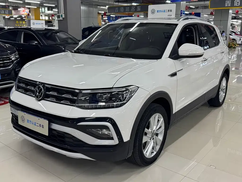 Volkswagen T-Cross — фото 1