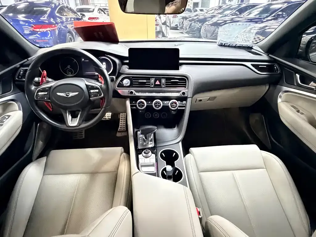 Genesis G70 — фото 10