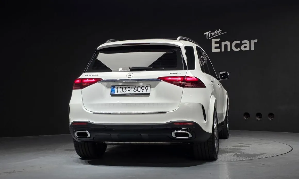 Mercedes-Benz GLE-Class — фото 6