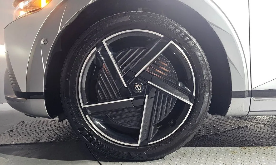 Hyundai Ioniq5 — фото 9