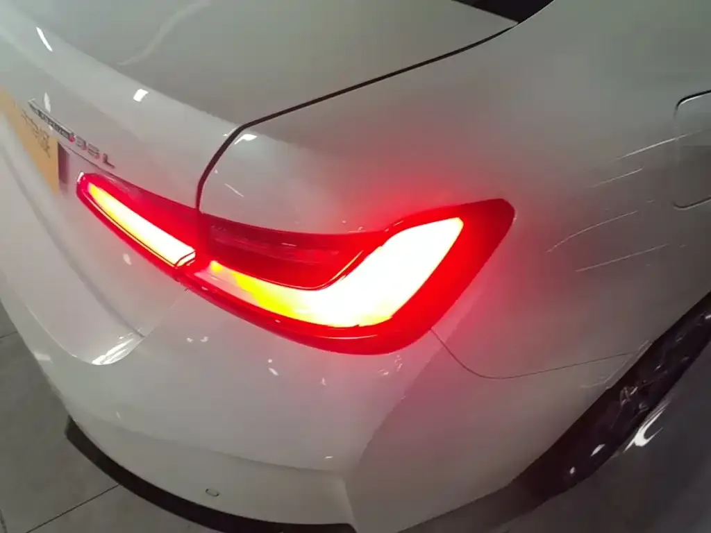 BMW i3 — фото 7