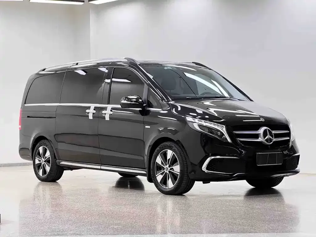 Mercedes-Benz V-Class — фото 6