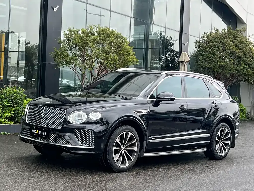 Bentley Bentayga — фото 1