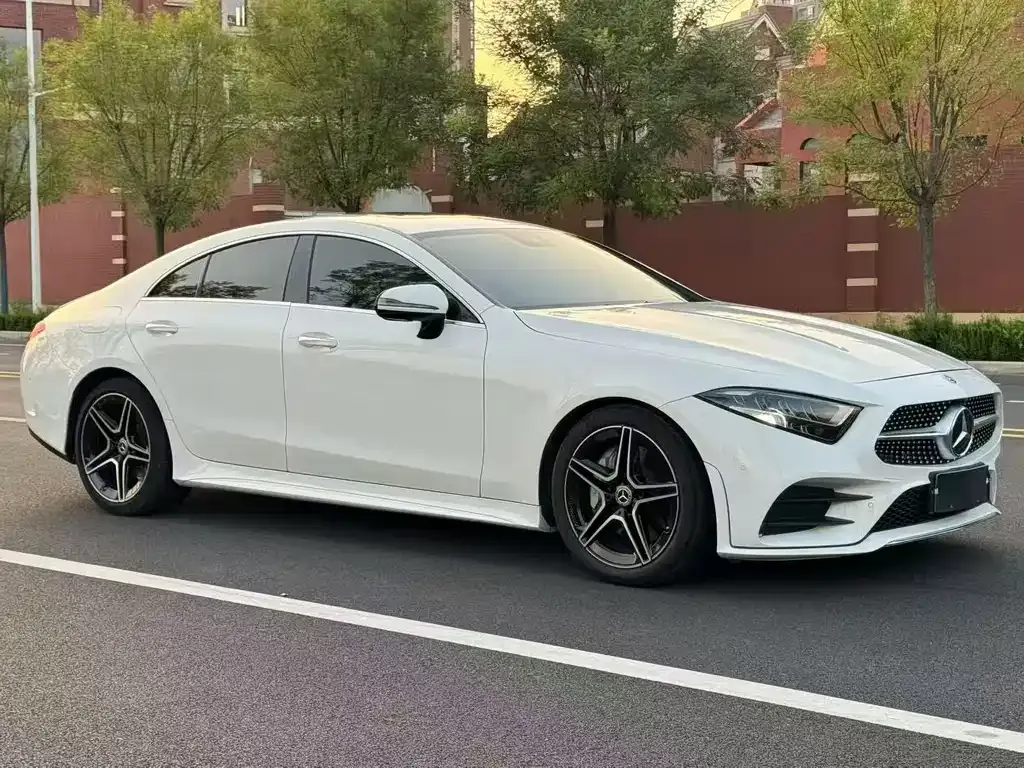 Mercedes-Benz CLS — фото 9