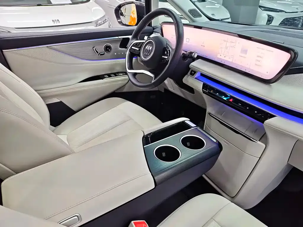 Buick GL8 Hybrid — фото 6