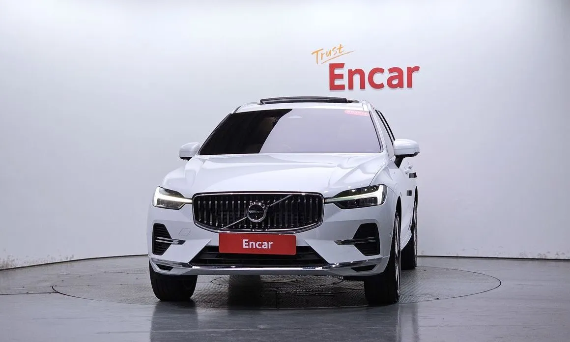 Volvo XC60 — фото 4