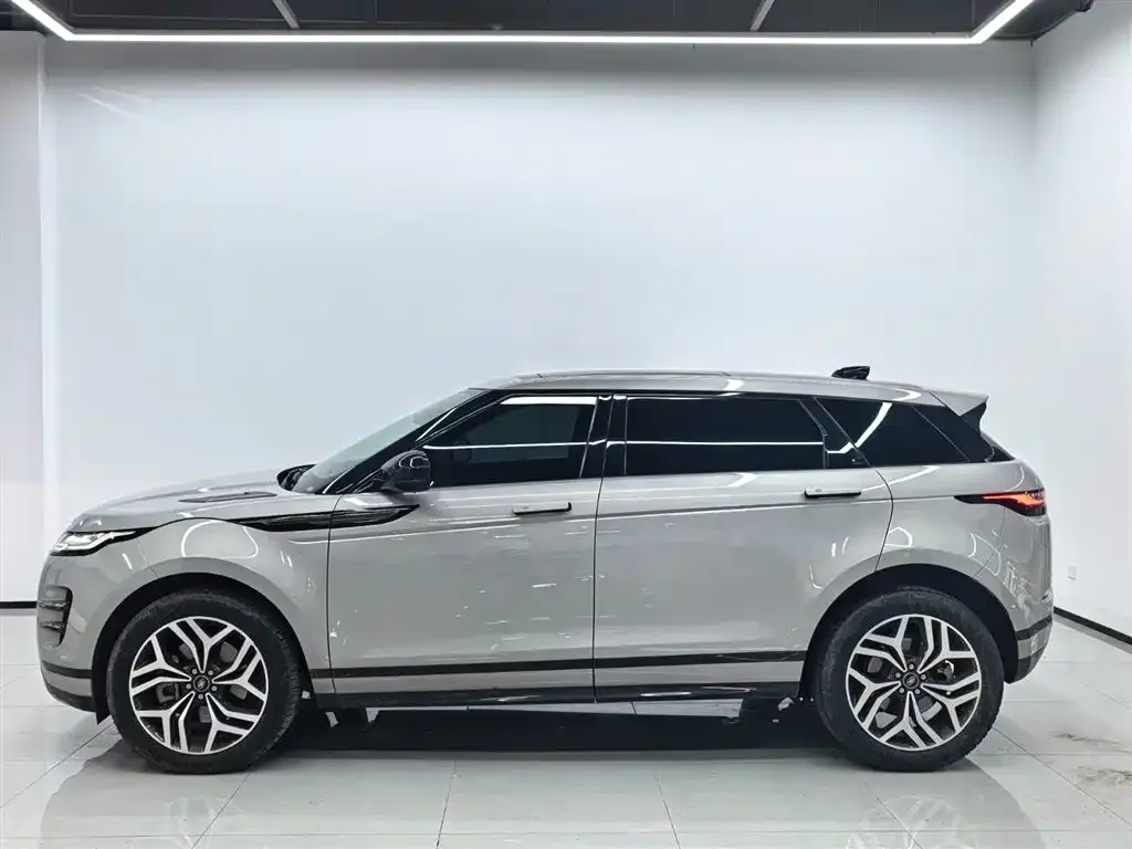 Land Rover Evoque — фото 7