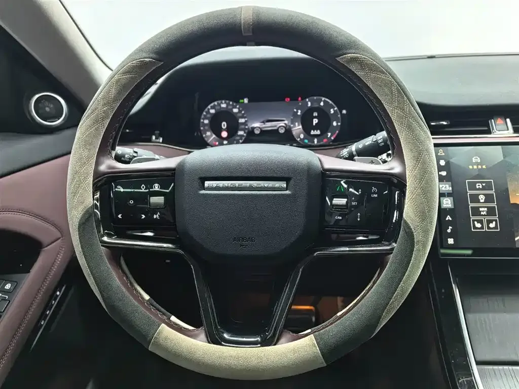Land Rover Evoque — фото 10