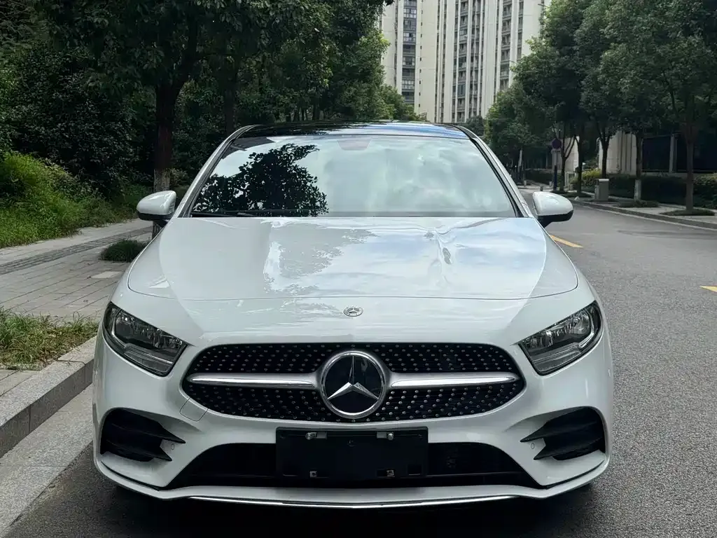 Mercedes-Benz A-Class — фото 2