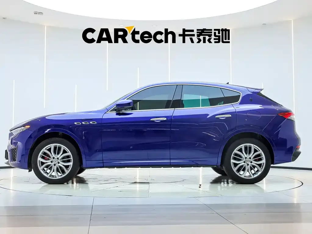 Maserati Levante — фото 4