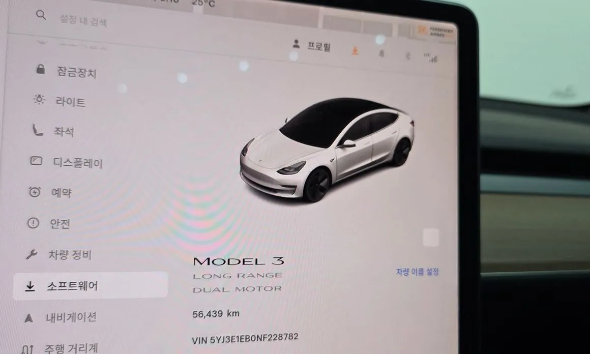 Tesla Model 3 — фото 8