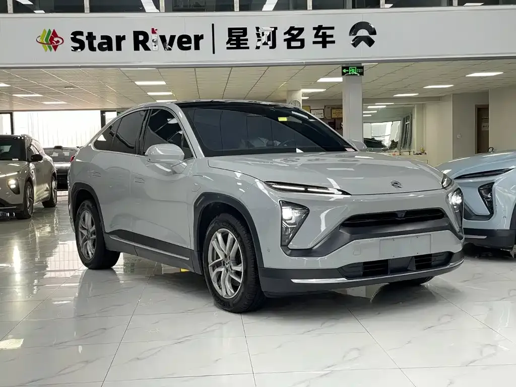 NIO EC6 — фото 10