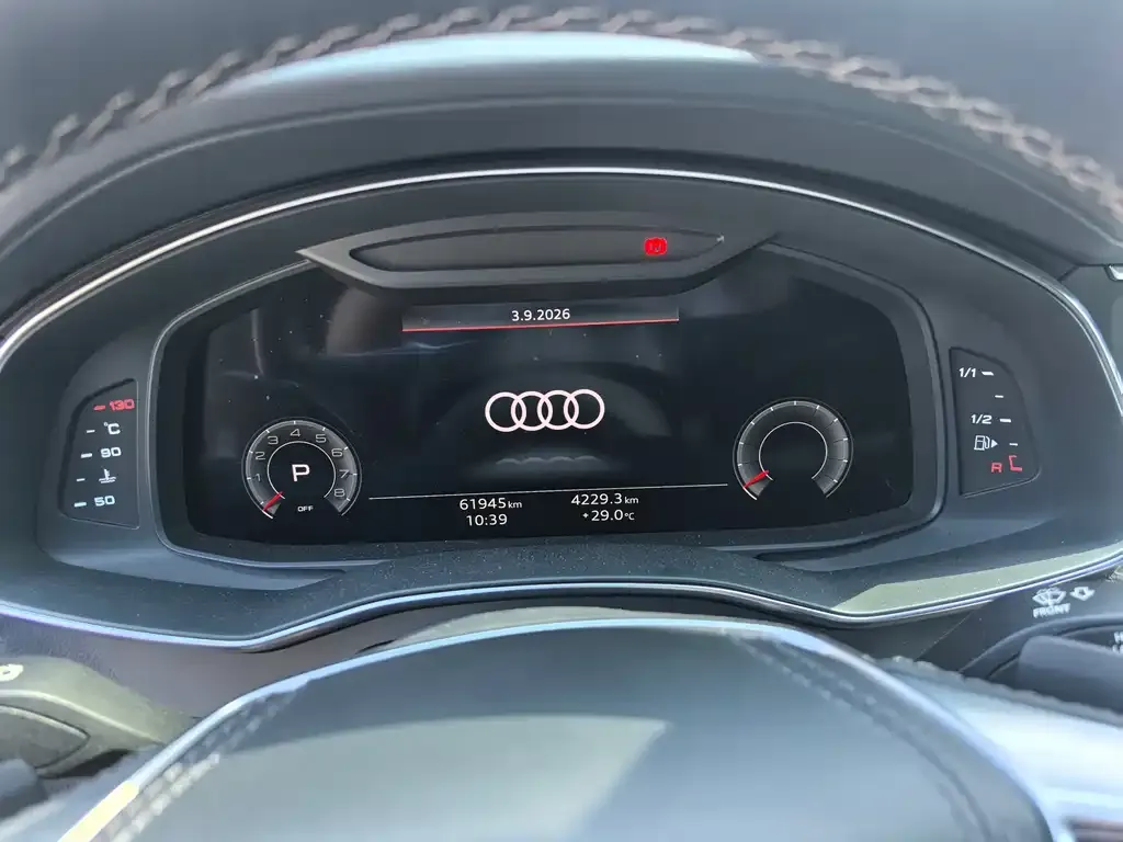 Audi A6L — фото 2