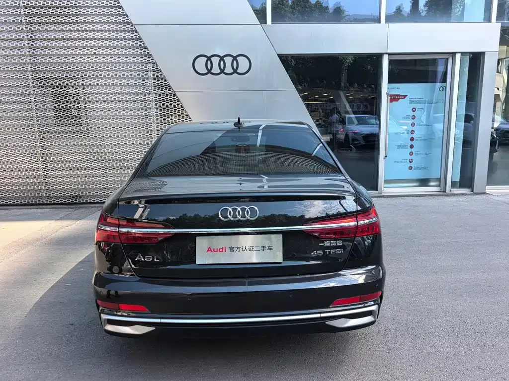 Audi A6L — фото 4