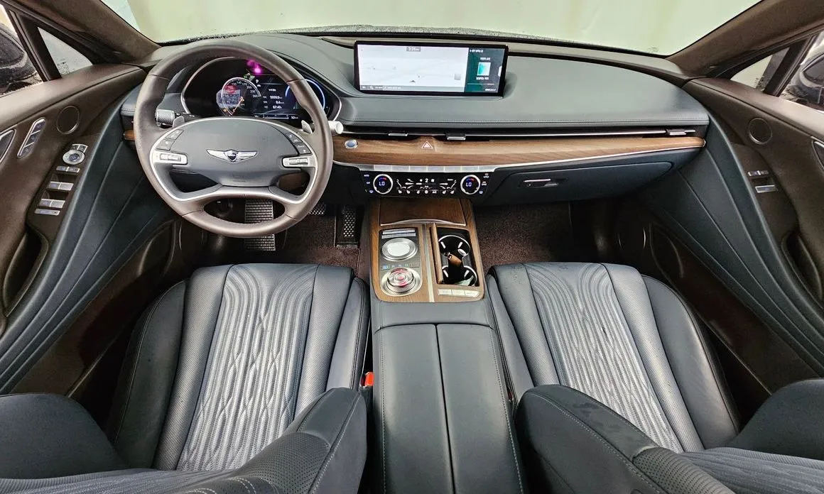 Genesis G80 — фото 10
